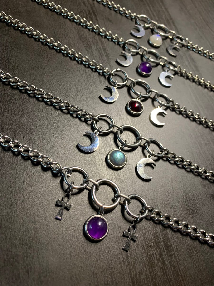 Scarlet in Chains