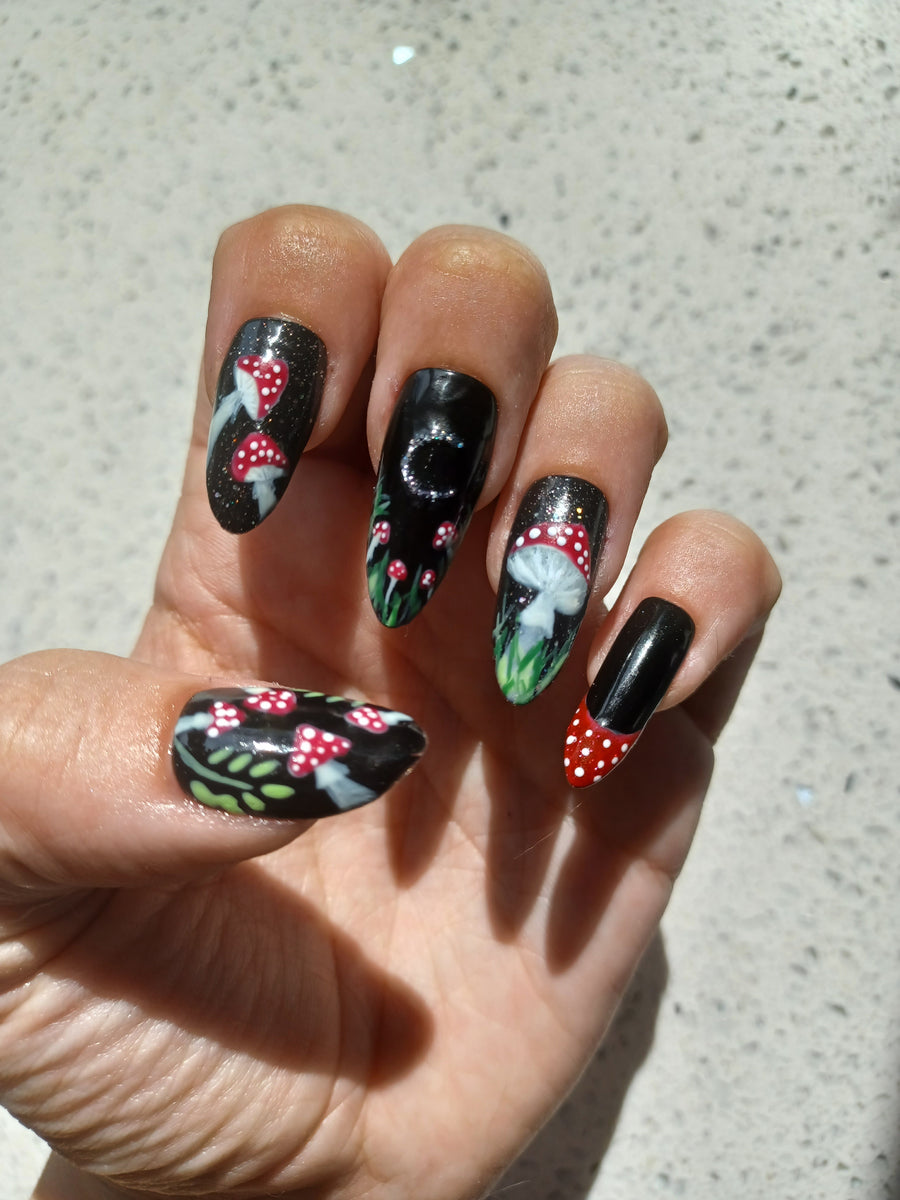 Fantasy Nails by Clara
