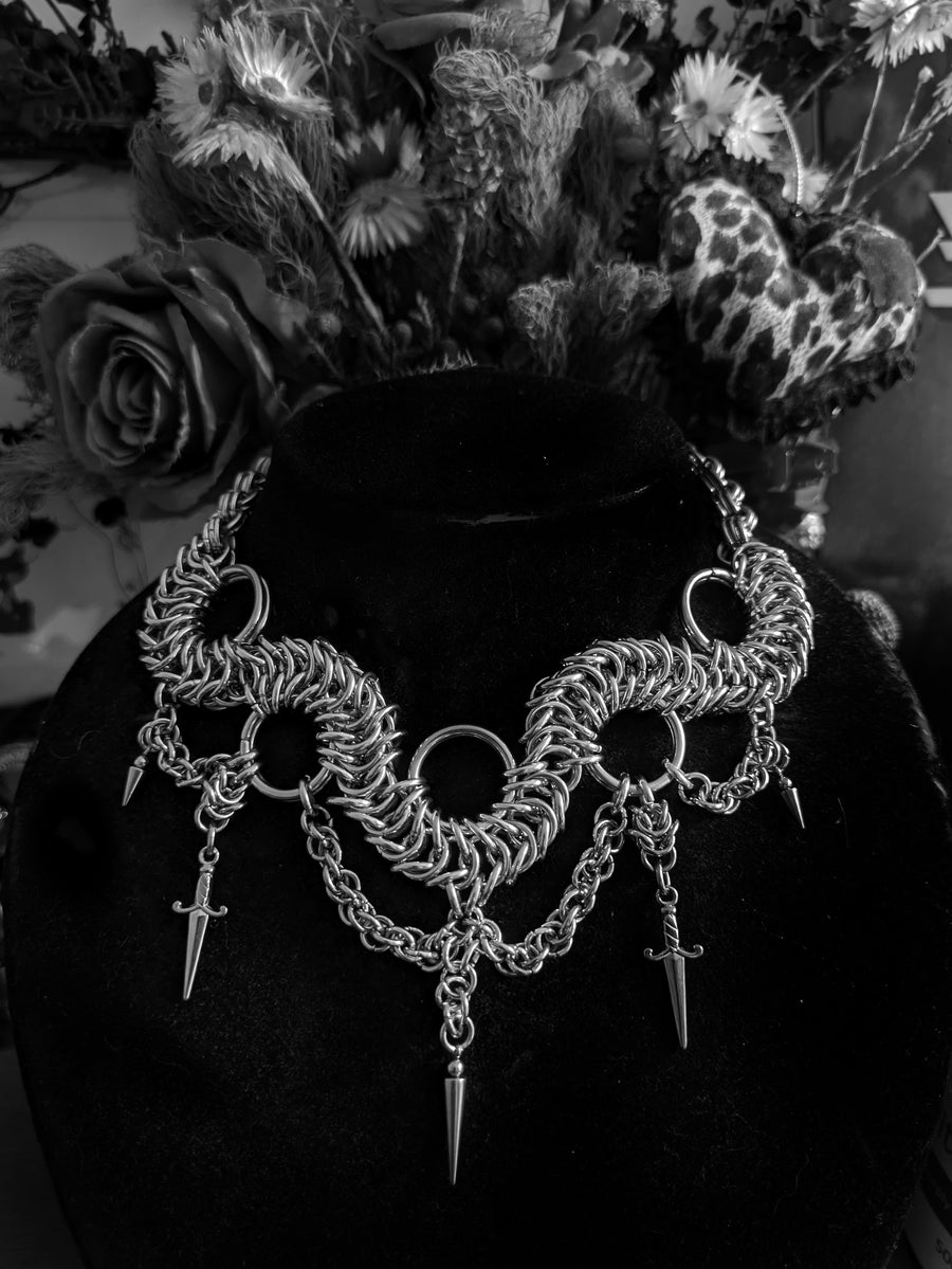 Morte Enchained